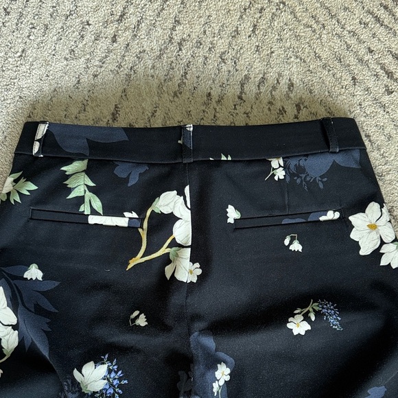 Banana Republic Sloan Black Floral Straight Leg Pants - Picture 9 of 9